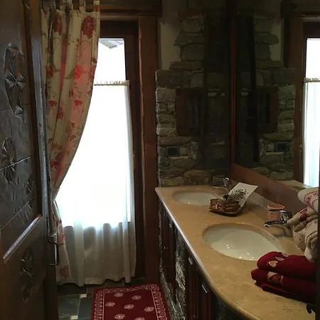 Fleur Des Neiges أَويستا